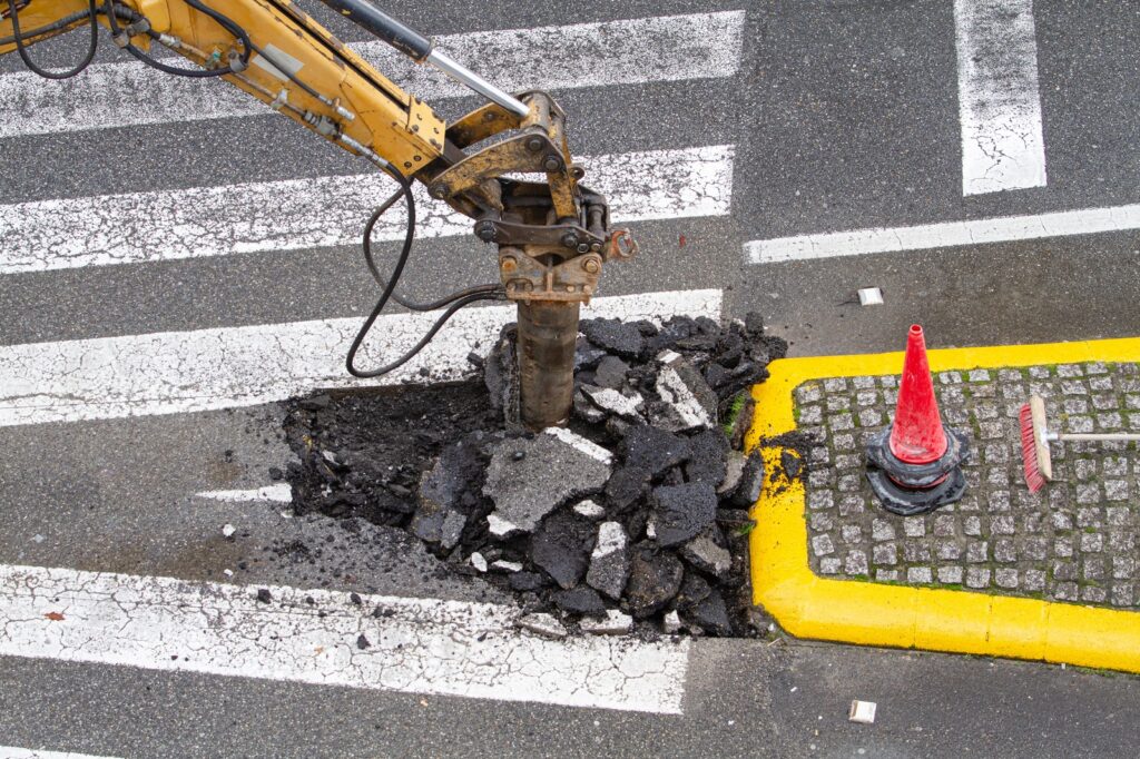 What Homeowners Must Know About Asphalt Driveway Removal